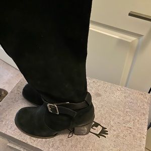 Gorgeous black suede knee high boots.